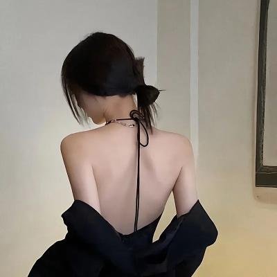 波丽士很忙